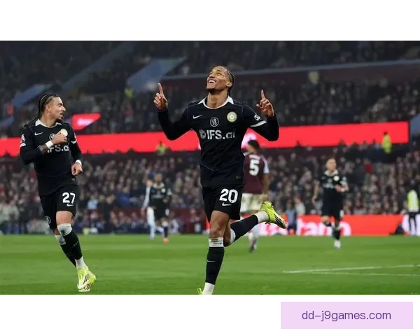 安德森英超客场凌空抽射绝杀曼联为巴西小将写下辉煌一刻