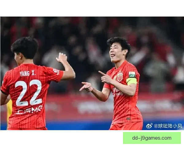 武磊在海港锋线如鱼得水单赛季打破中超进球纪录创历史新高 武磊在海港锋线如鱼得水单赛季打破中超进球纪录创历史新高